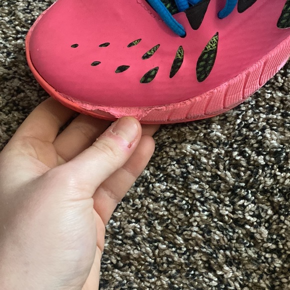 UA Hovr Havoc 3 Basketball Shoes - Picture 3 of 5